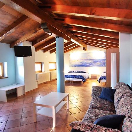 Cip & Ciop Bed and Breakfast Buia Δωμάτιο φωτογραφία